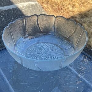 Arcoroc Fleur Pressed Clear Glass Floral Centerpiece Bowl 10"